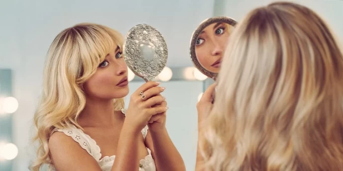 SABRINA CARPENTER x REDKEN 